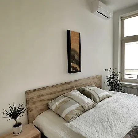 Think Studio Apartment Budapest