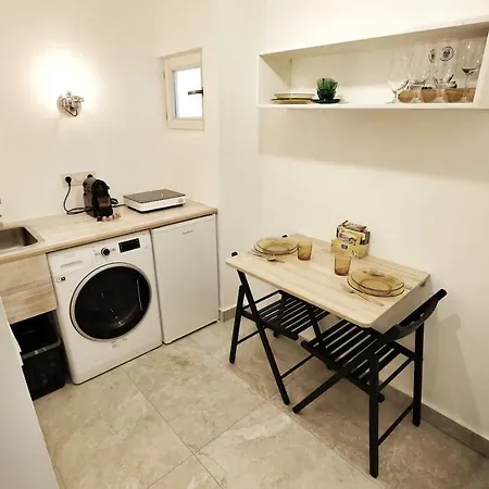 Apartment Think Studio